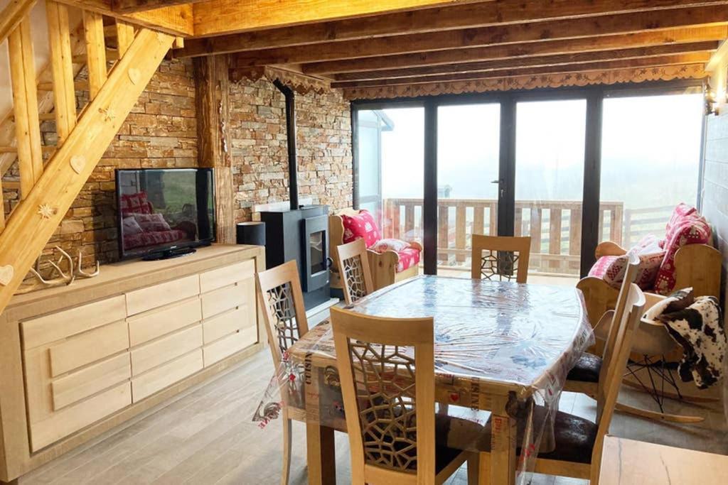 Chalet Cosy Renove Avec Vue Sur Le Lac Les Angles  Ngoại thất bức ảnh